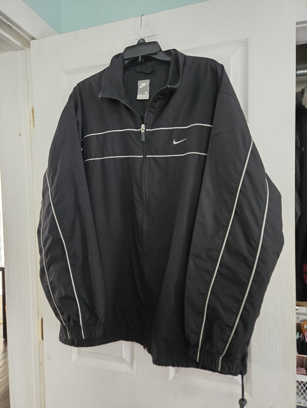 Vintage Men's Nike Nylon Zip Up Jacket
